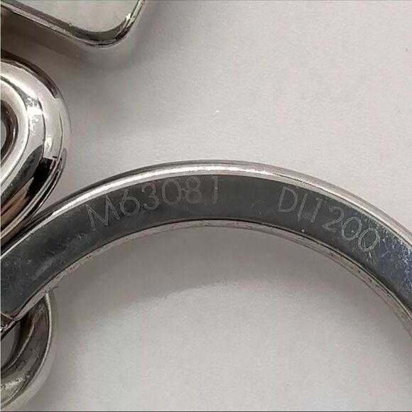 Authentic Louis Vuitton Pink Whisper Very Bag Charm Key Holder Preloved - Picture 9 of 10